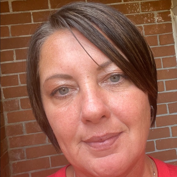 Meet your Posher, Kelly - Picture 1 of 1